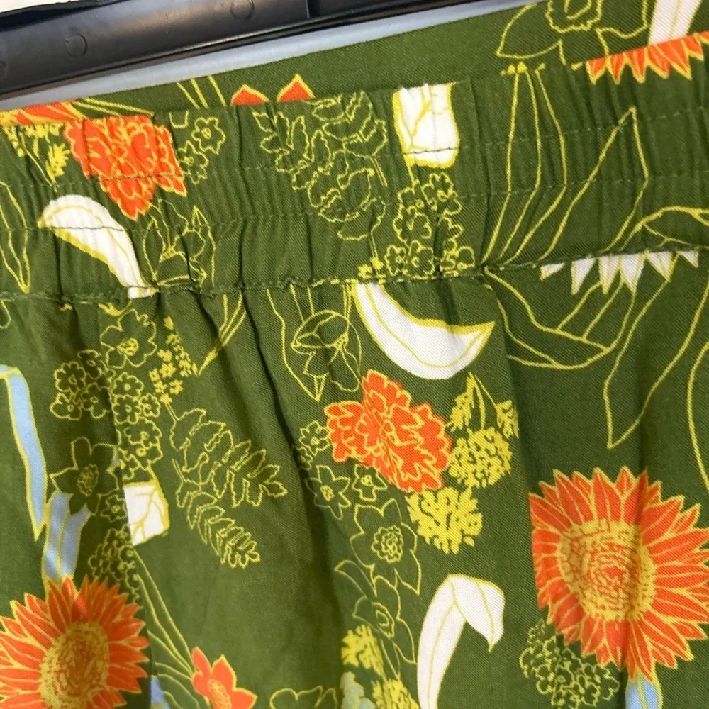 ModCloth Floral Green Skirt Elastic Stretch Waist 1X - Picture 5 of 12